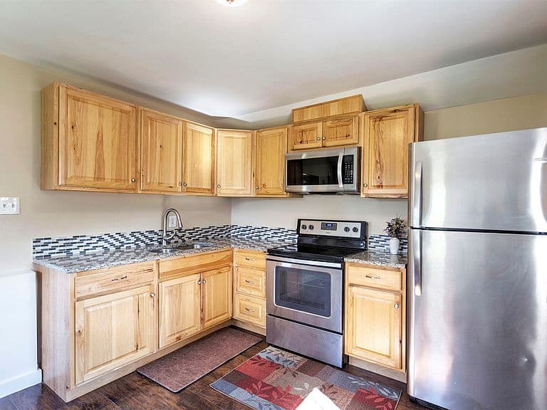 1538 S 8th Street W photo 5