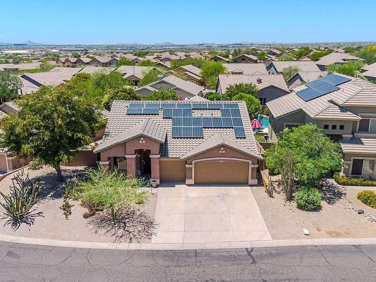 15984 N 106th Way photo 3