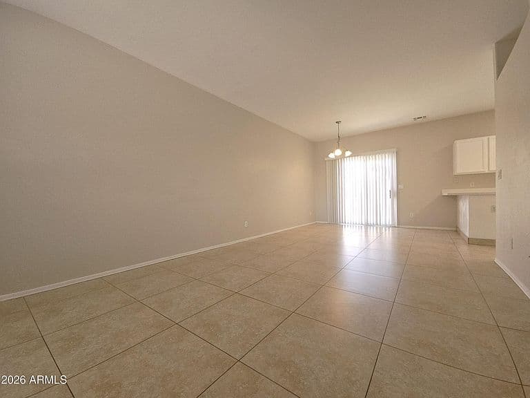 2300 E Magma Road Unit 27 photo 2