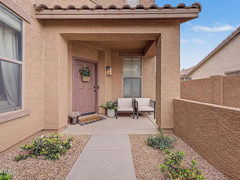 6886 S EMERALD Place photo 5