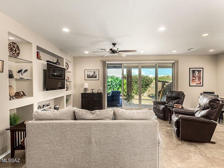 10071 S Black Surrey Dr photo 5