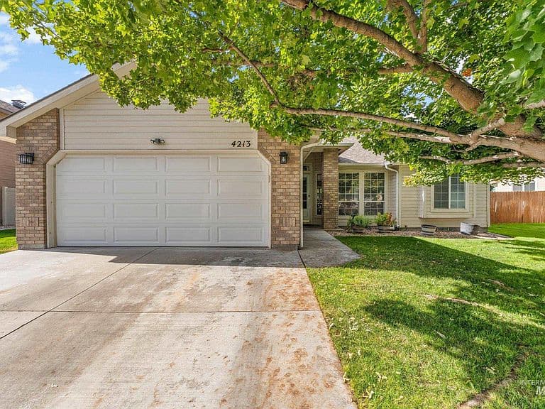 4213 E Lanager Ct photo 4