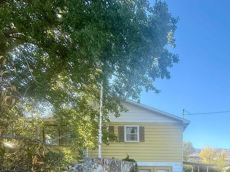 3900 Wolf Creek Rd photo 3