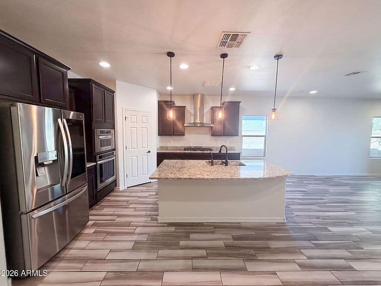 2626 W GRAY WOLF Trail photo 2