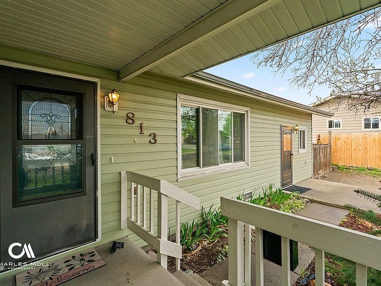 813 Cherry Ave photo 4