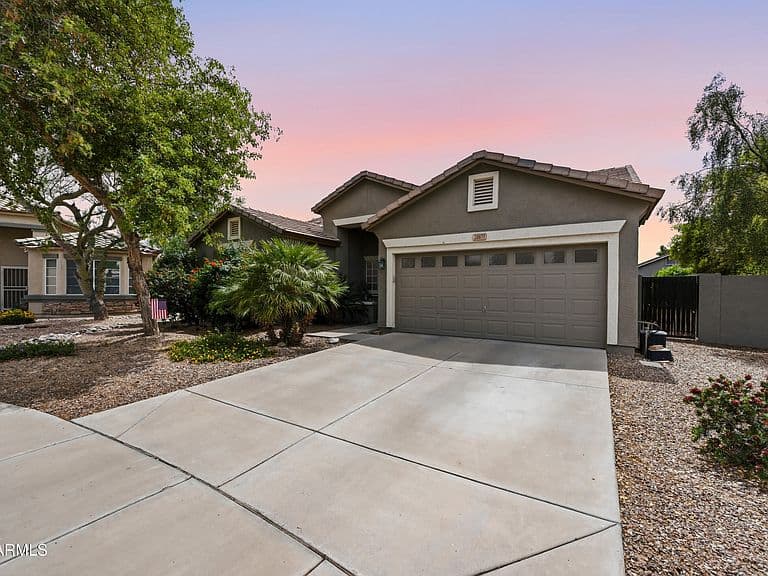 20877 E VIA DEL RANCHO -- photo 4