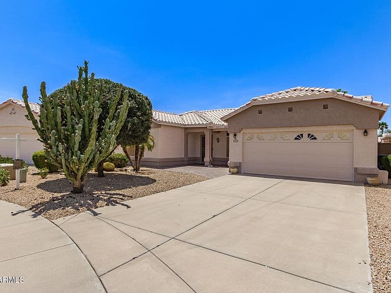22610 N CABANA Lane photo 1