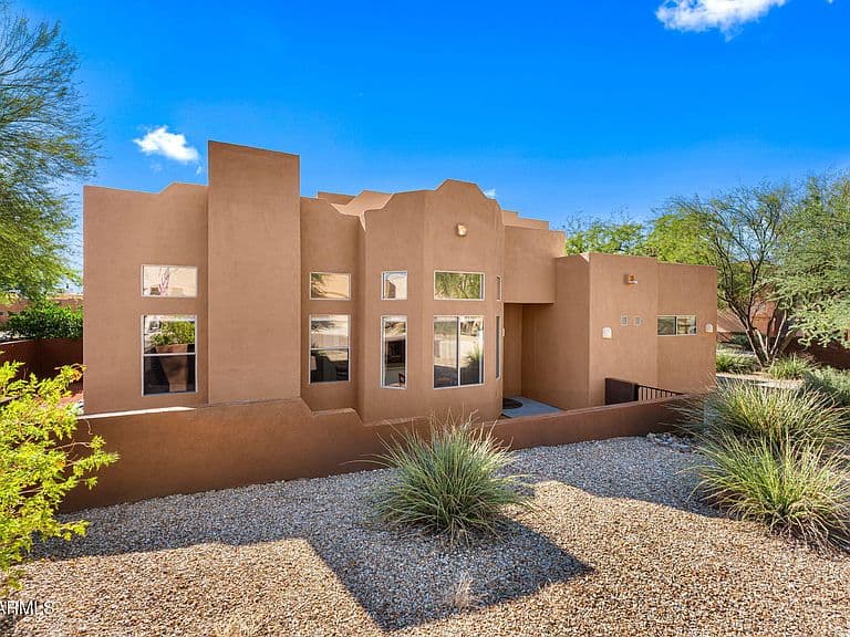 46 Northridge Circle photo 1