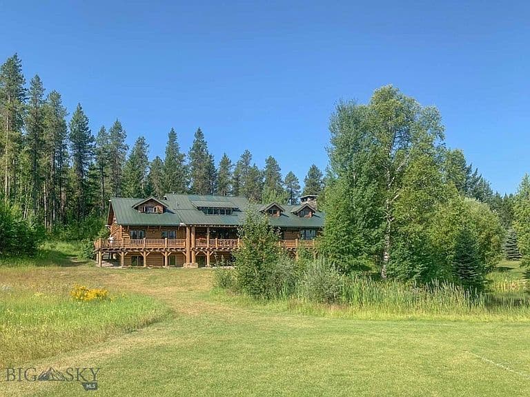 300 Desert Lodge Rd photo 2
