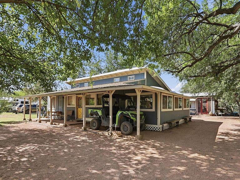 342 E Windy Way photo 3