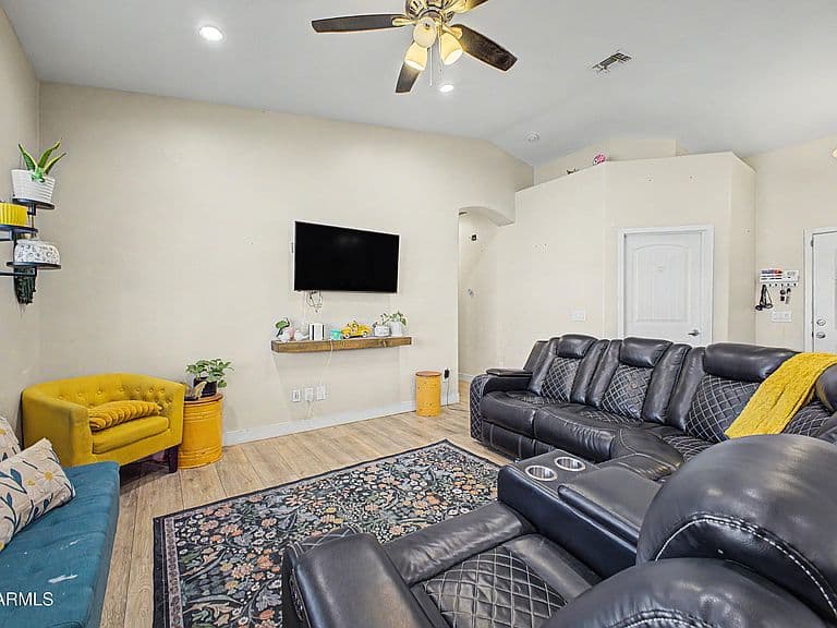 5678 E PONY TRACK Lane photo 4