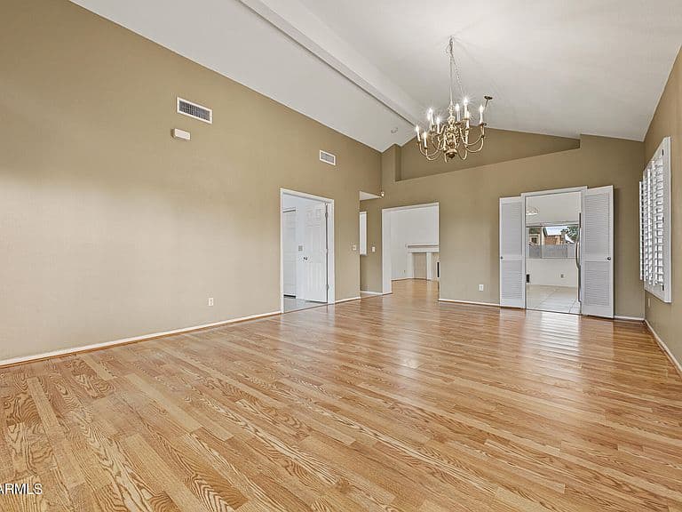 4801 E PARADISE Lane photo 4