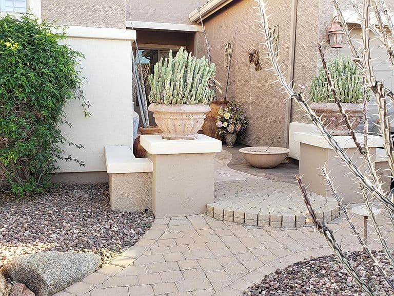 42441 W BLUE SUEDE SHOES Lane photo 1