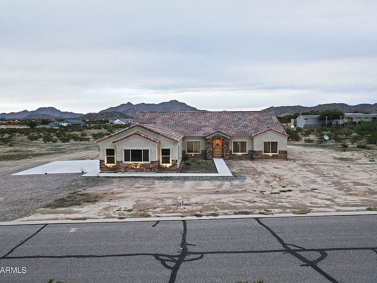 9780 W VISTA BONITO Drive photo 5