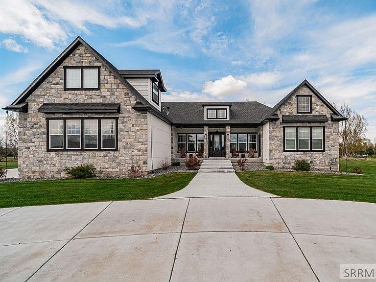 4035 E Fairway Dr photo 3