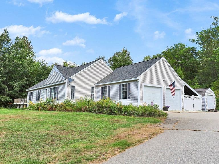 415 Dale Street photo 1