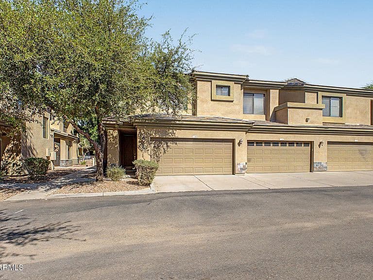 705 W QUEEN CREEK Road #1097 photo 1