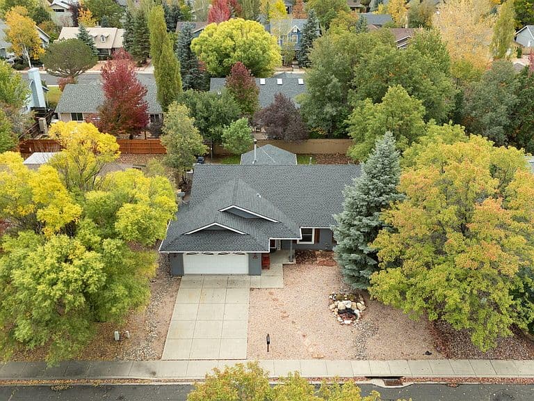 6783 E VAIL Drive photo 2