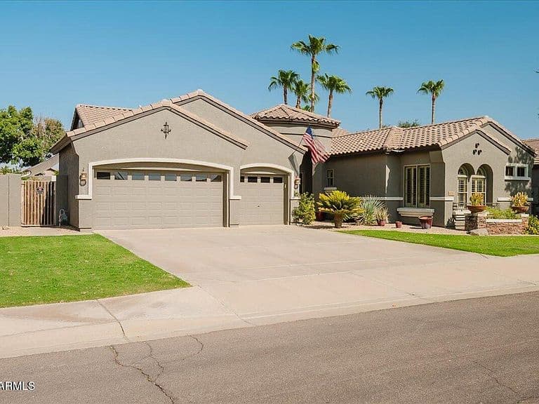 6583 S TERESA Drive photo 2