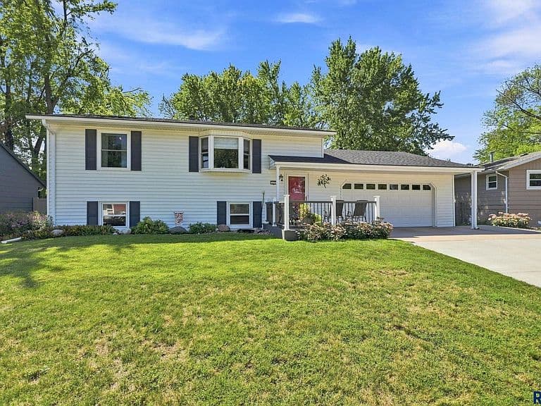 113 Ivy Ln photo 2