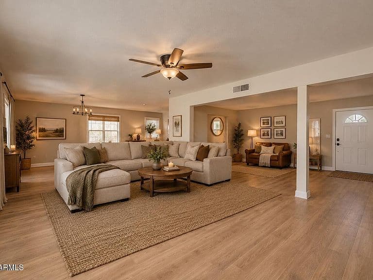 3040 E DAHLIA Drive photo 1