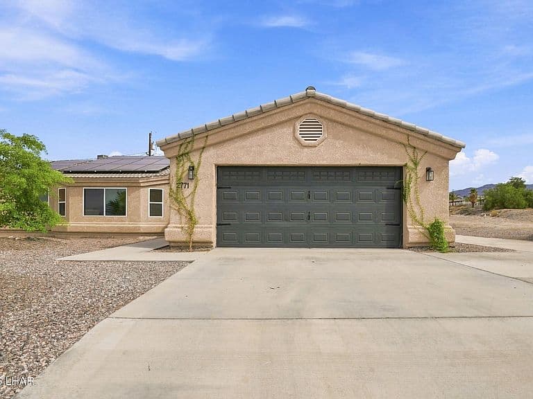 2771 Kiowa Blvd S photo 2