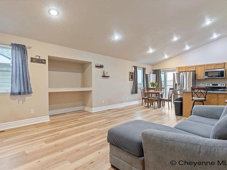 5515 Alex Ranch Rd photo 4