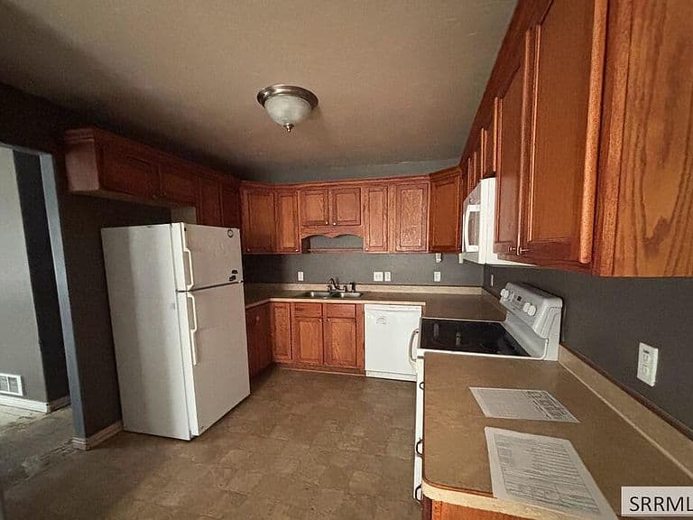 884 Wandell Ct photo 5