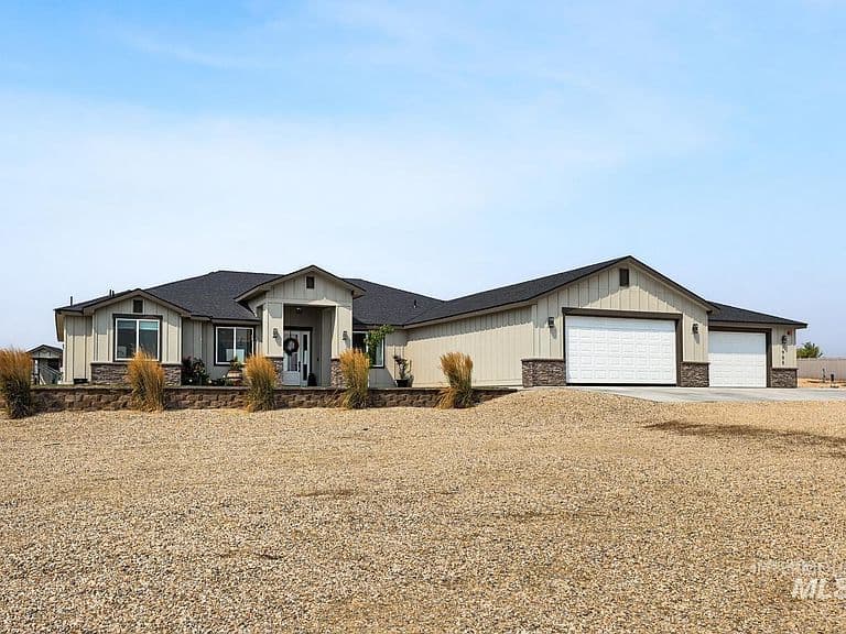 7905 Humble Ln photo 2