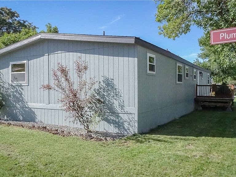 40 Plumcreek Dr photo 3