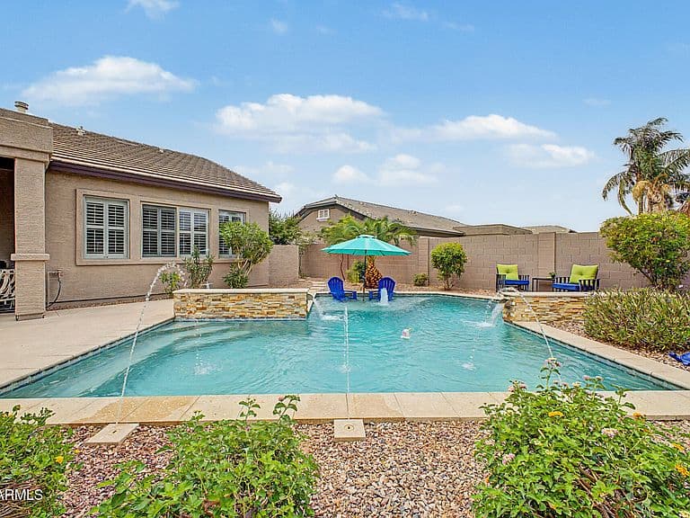 2972 E WINGED FOOT Drive photo 1
