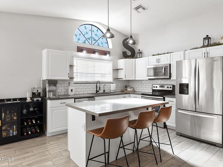 5963 E Enrose Cir photo 4