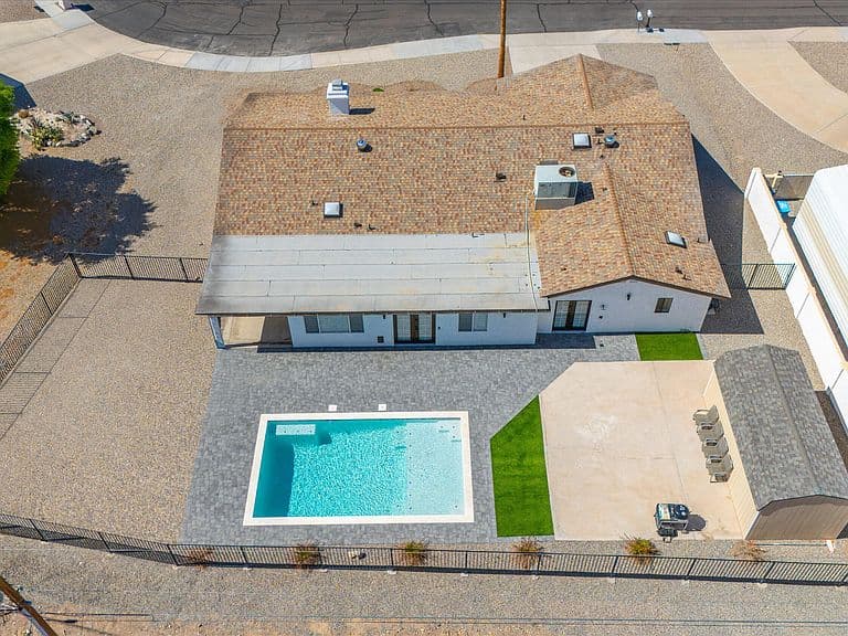 3580 Red Cloud Dr photo 4
