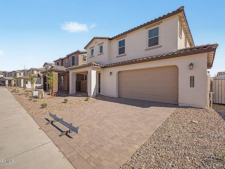 21509 E TIMBERLINE Road photo 3