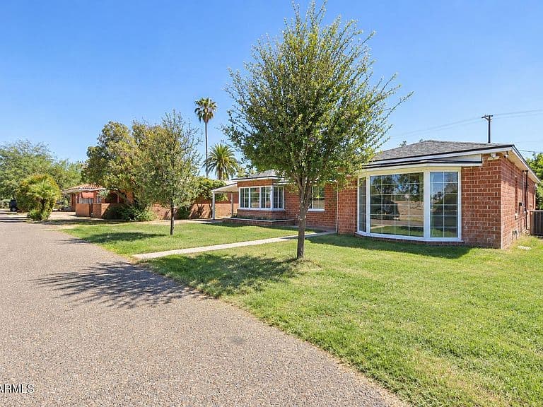 1311 W THOMAS Road photo 2