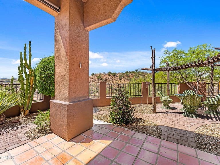 40 NORTHRIDGE Circle photo 1