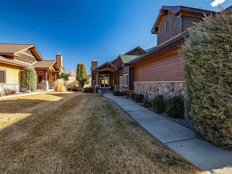 1100 Anglers Bend Way photo 3
