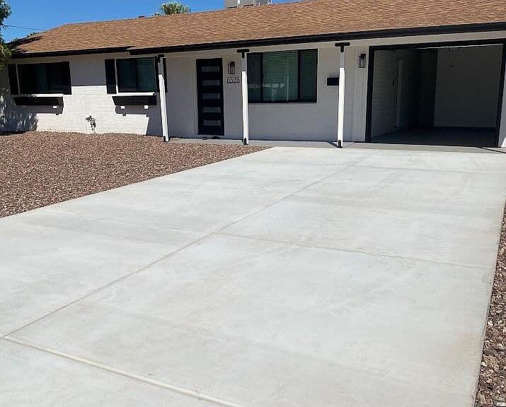 6526 E OSBORN Road photo 3