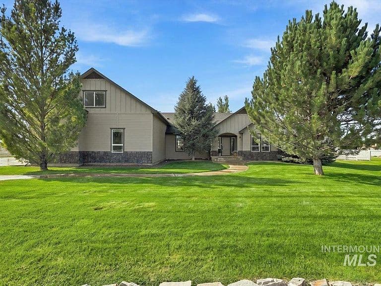 14469 Bighorn Dr photo 2