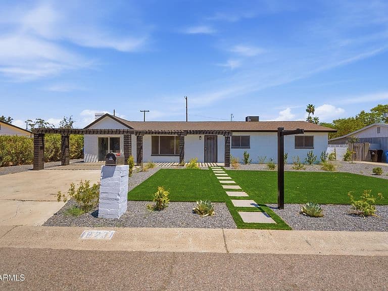 18231 N 41st Street photo 2