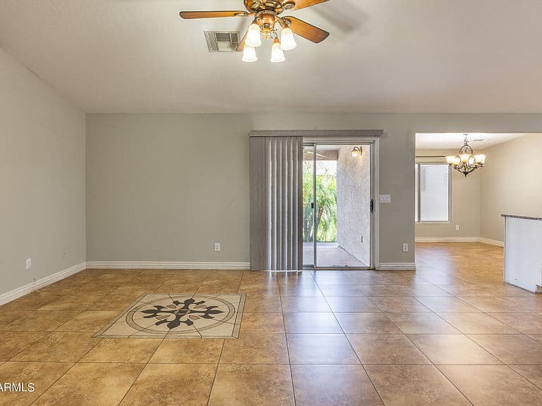 4986 E Magnus Dr photo 5