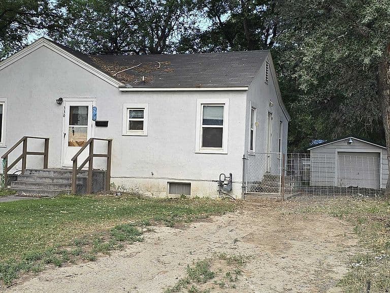 330 Idaho Ave photo 2