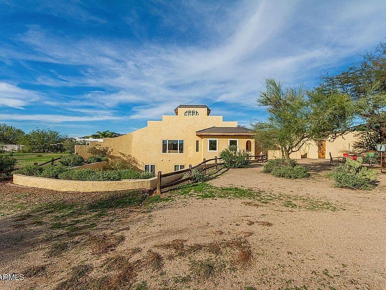412 W JOY RANCH Road photo 1