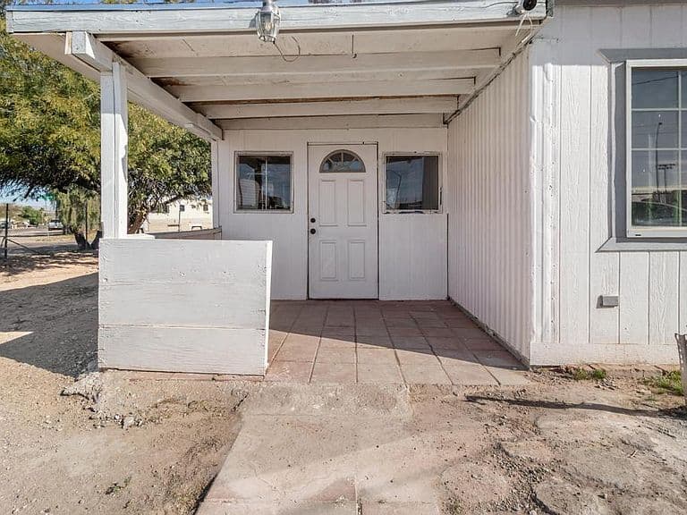 1270 Agate Ave photo 5