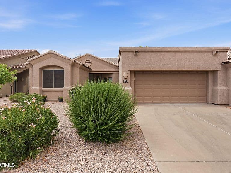4202 E BROADWAY Road #181 photo 1