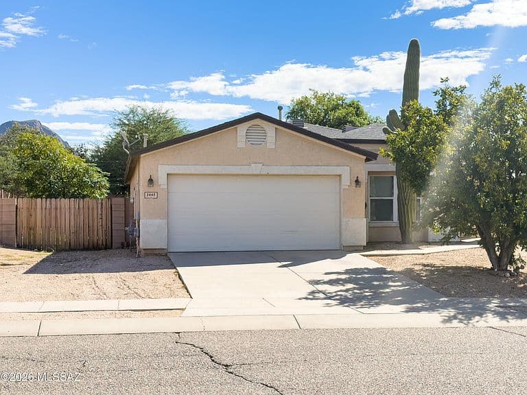 3445 S Western Way photo 1