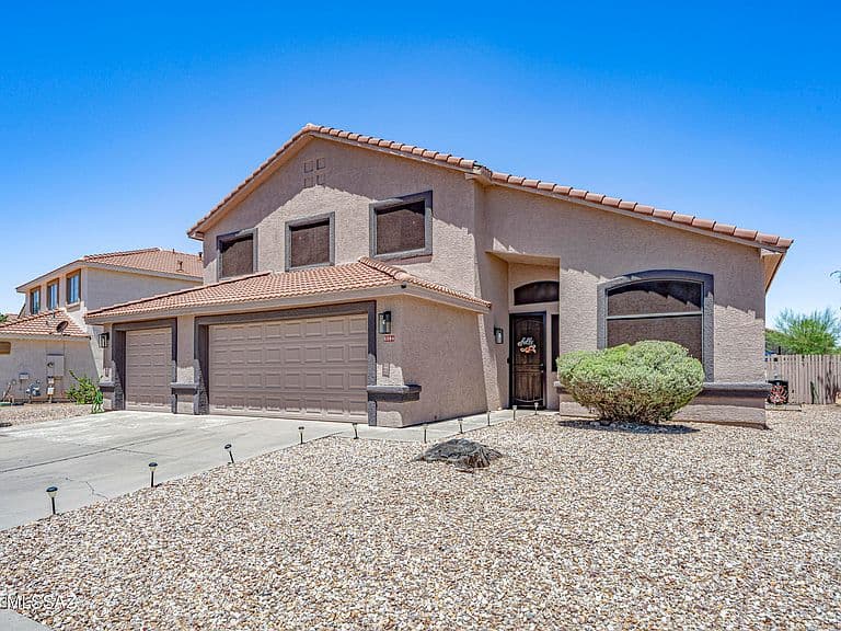 6984 W Tacna Dr photo 3