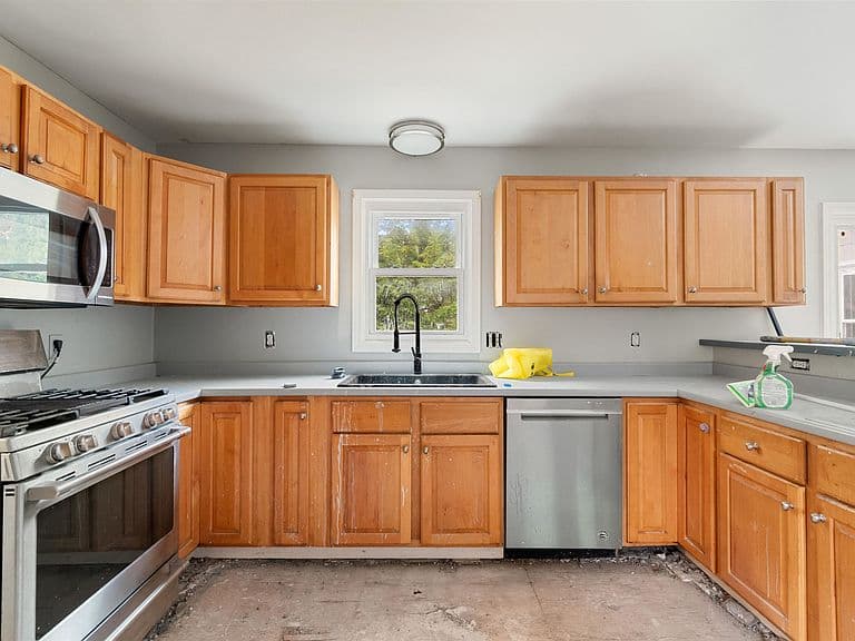 12 Woodland Place photo 3