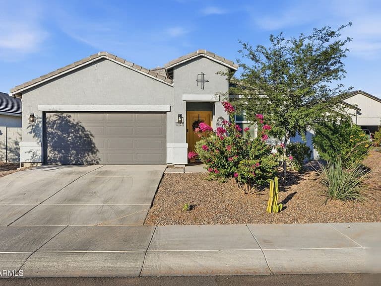36743 N SANGA Court photo 2