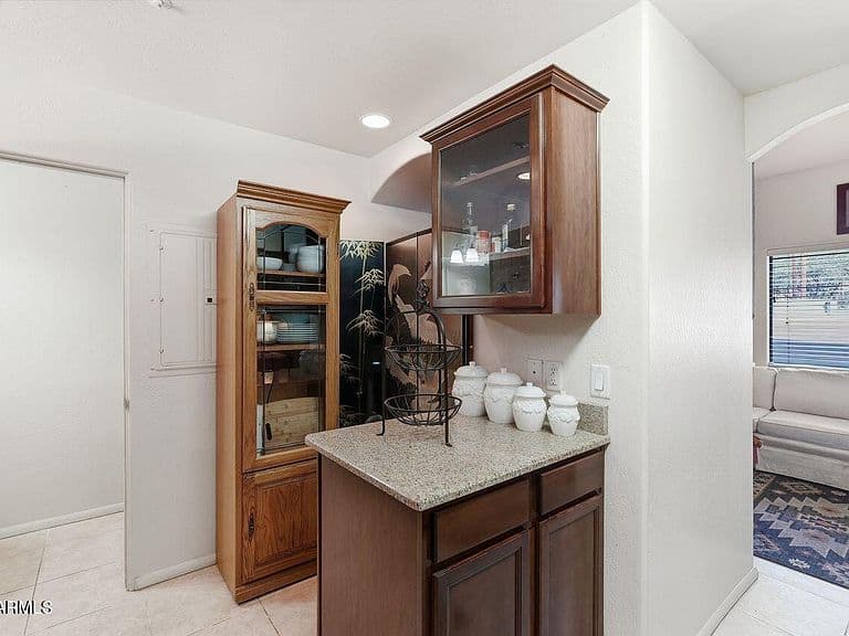 4210 N MONTEZUMA Avenue #12 photo 5